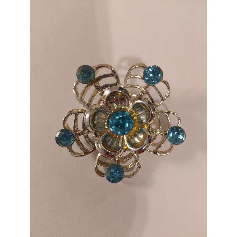 Vintage Silver Tone Blue Rhinestone Pin